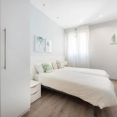 Aston I Gran Arenal Junto A La Ria Con Parking Apartment Bilbao